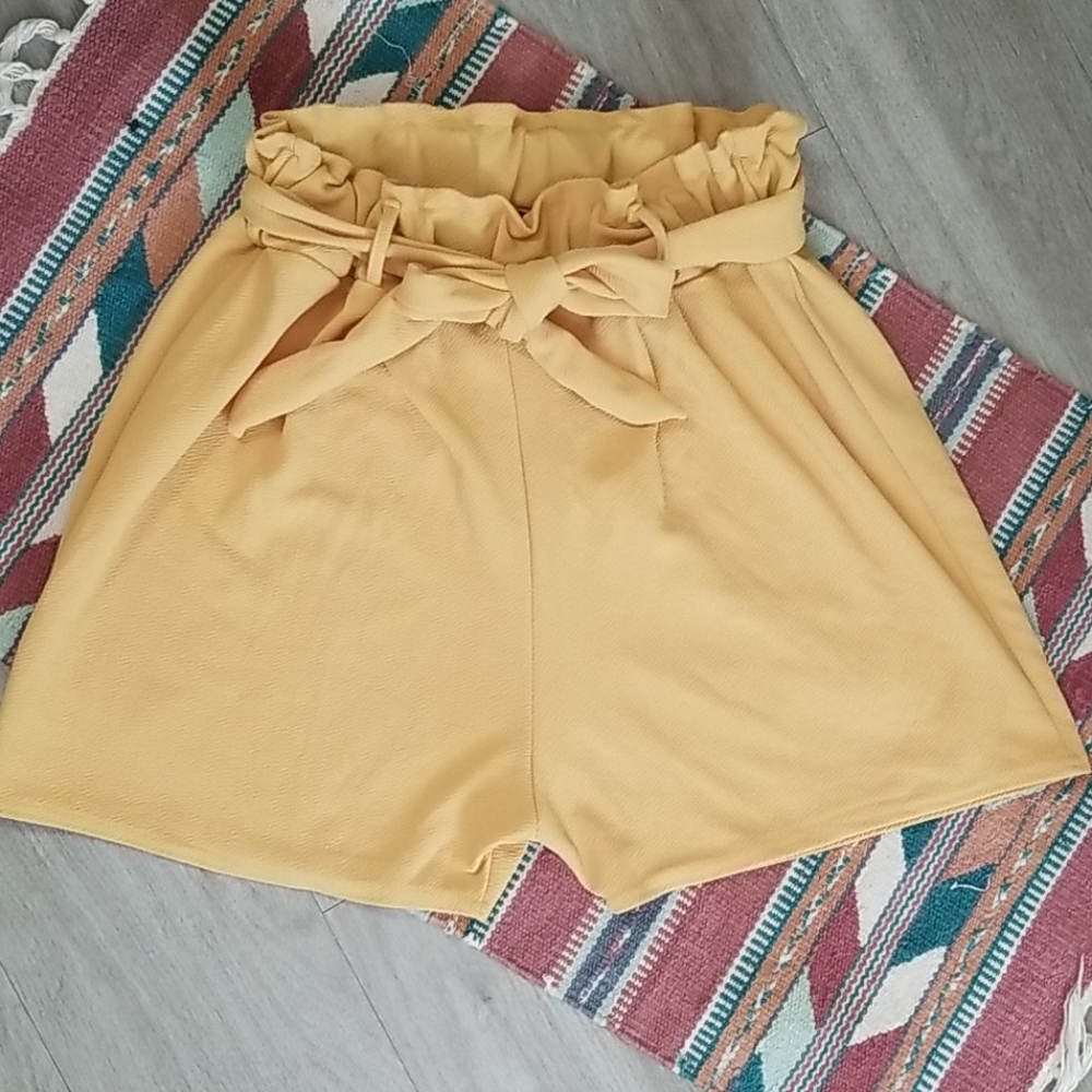 Boohoo Paperbag Shorts